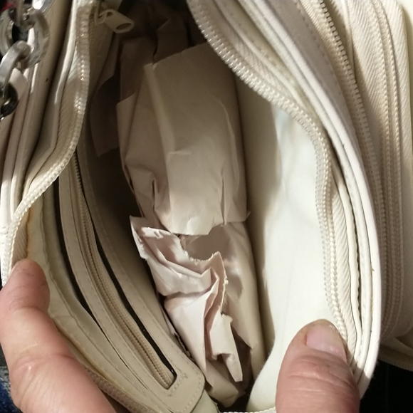 NWOT - Small White Vinyl Bag w/wallet - Picture 5 of 12